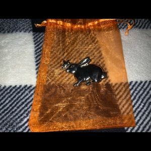 JOHN HARDY woman’s hair clip.  1 1/2 in by 2 in.